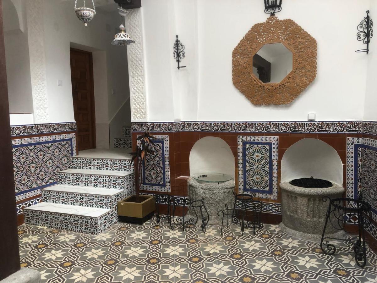 Apartamentos Toledo Casa Galeria De Los Aljibes Bagian luar foto