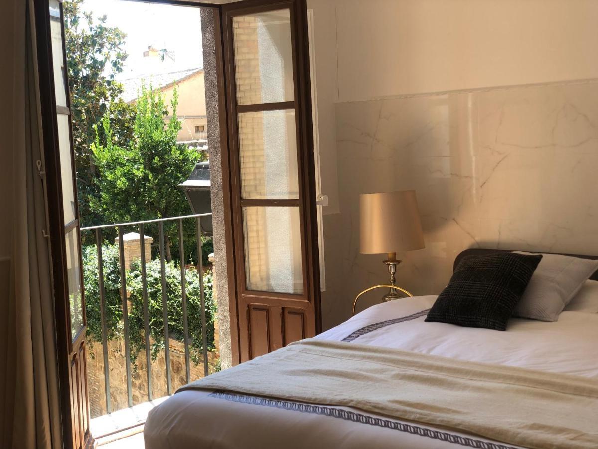 Apartamentos Toledo Casa Galeria De Los Aljibes Bagian luar foto