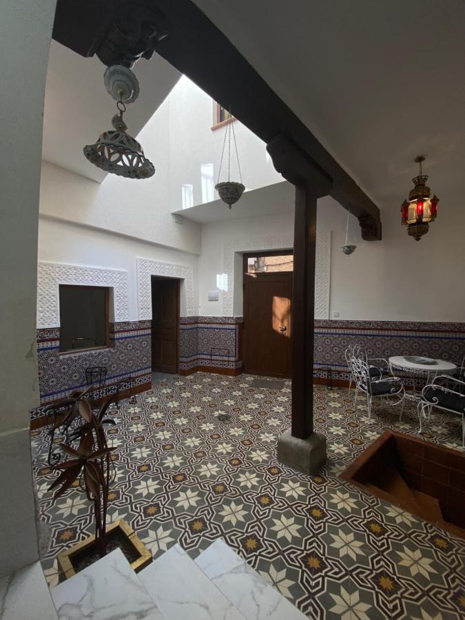 Apartamentos Toledo Casa Galeria De Los Aljibes Bagian luar foto